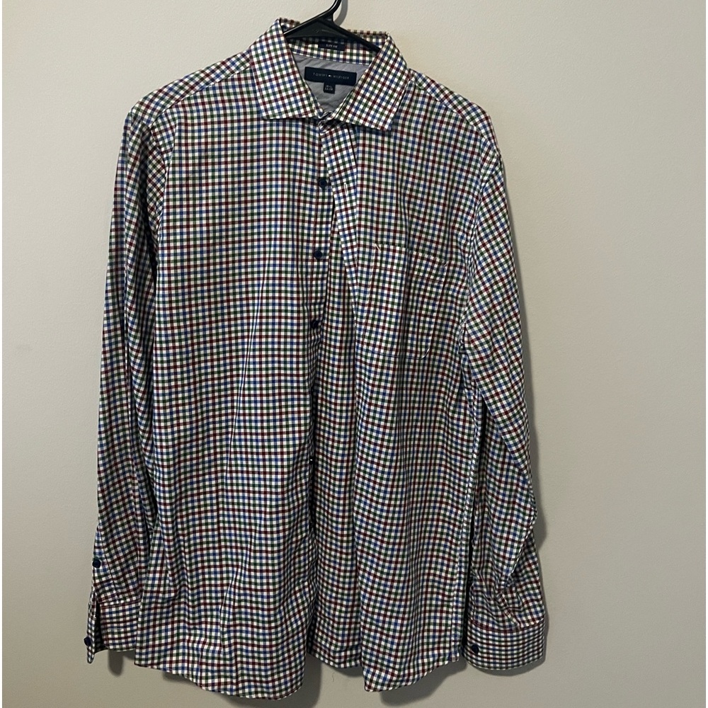 Tommy Hilfiger button up